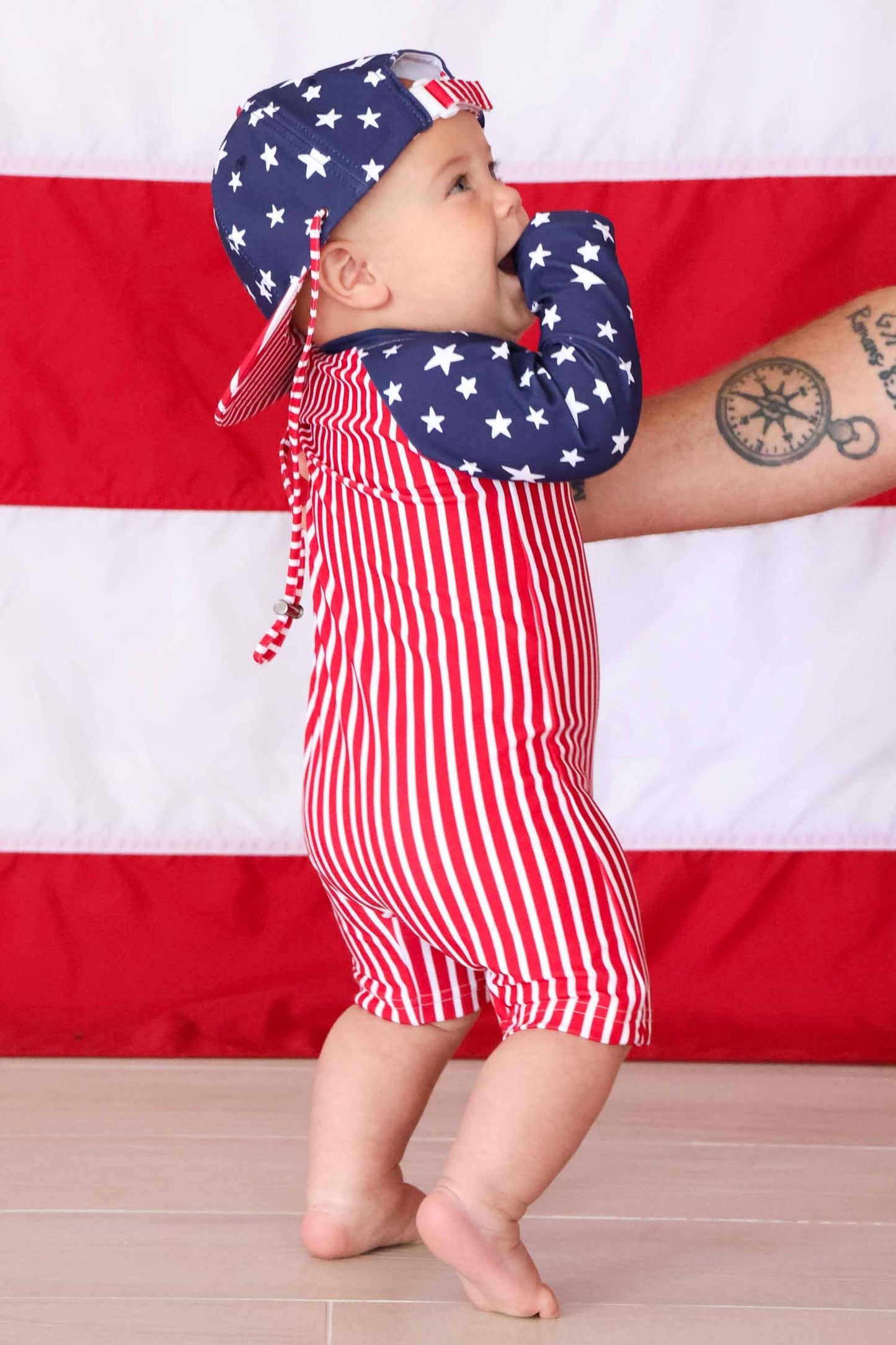 FARSWSHORTSROMP_starsstripesparty4T